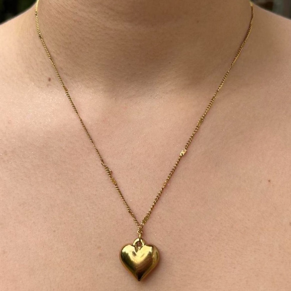 Chain Heart Pendant Necklace Minimalist 
*Adjustable*